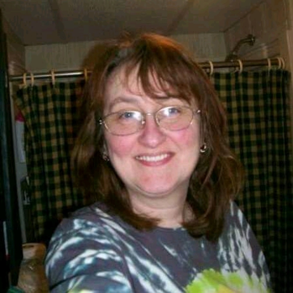 Meet your Posher, Carol